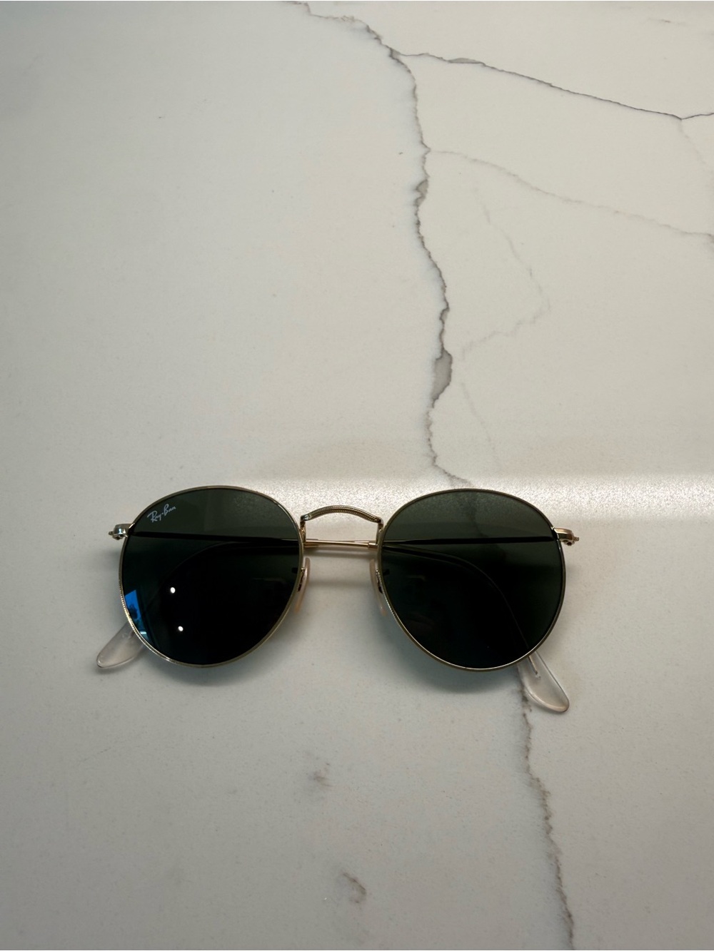 Ray-Ban Gold Round Sunglasses with Dark Green Lenses